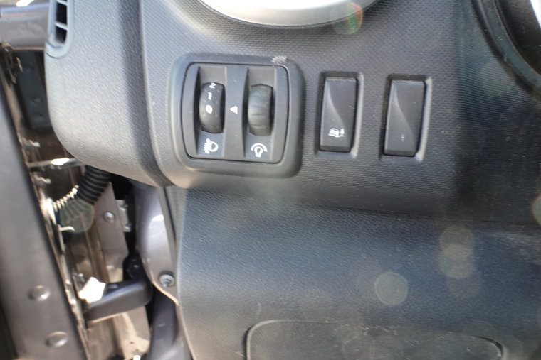 Vehicle Image 21