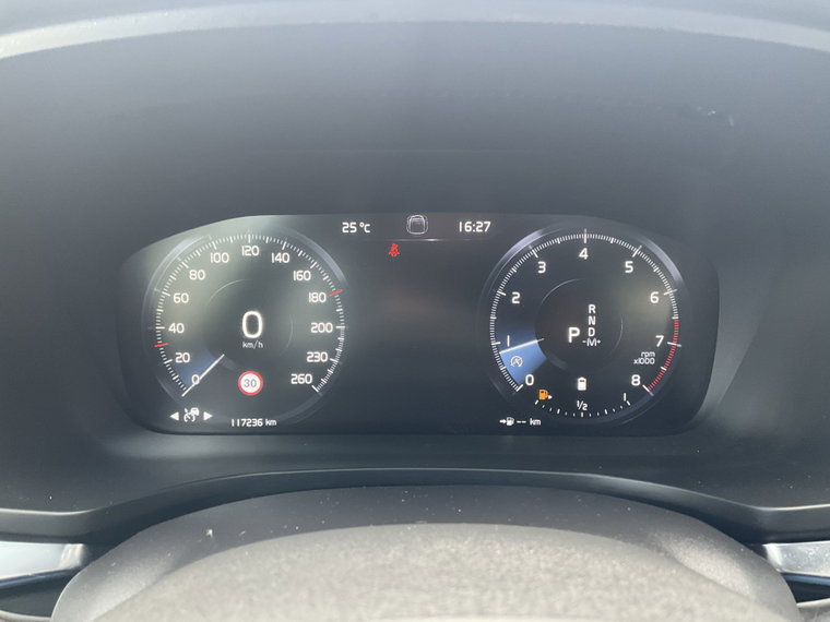 Vehicle Image 38