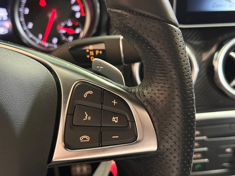 Vehicle Image 28