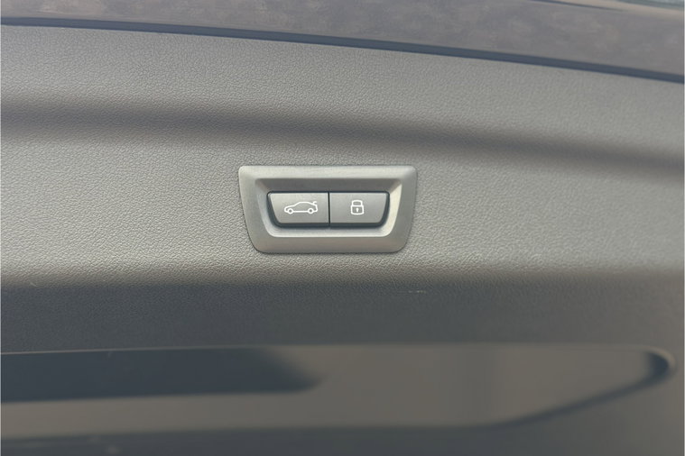 Vehicle Image 50