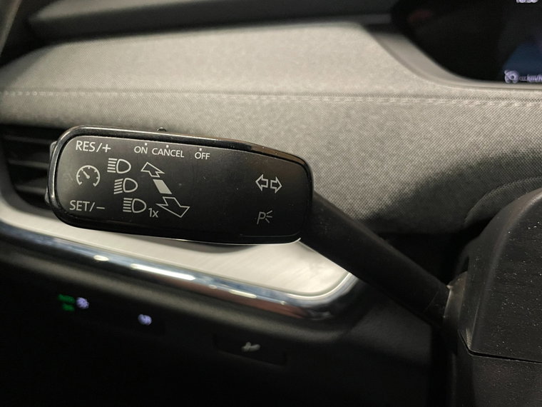 Vehicle Image 45