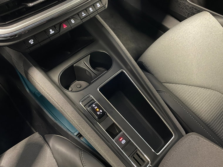Vehicle Image 48