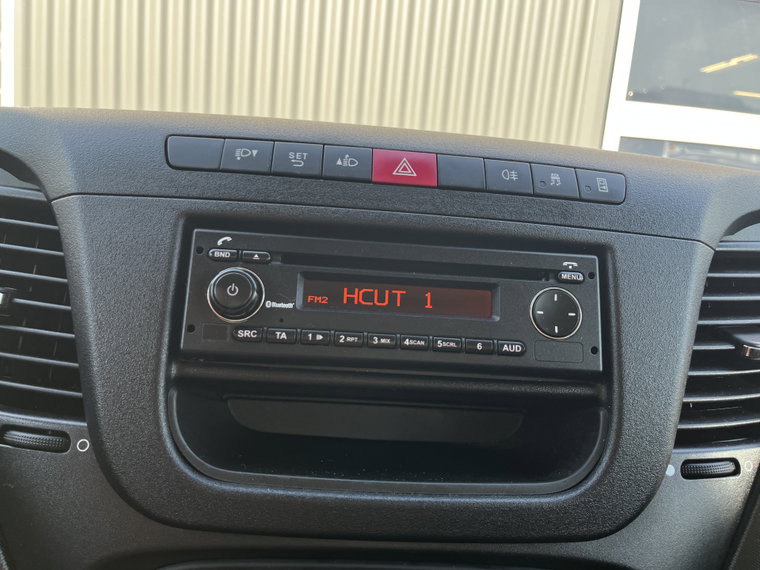 Vehicle Image 28