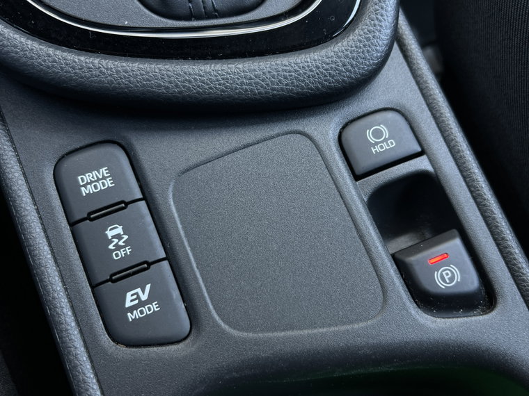 Vehicle Image 24