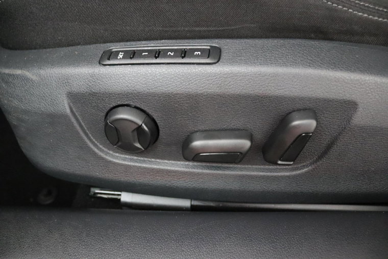 Vehicle Image 41