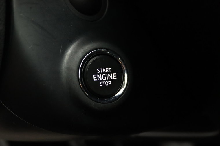 Vehicle Image 43