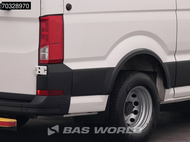 Vehicle Image 39