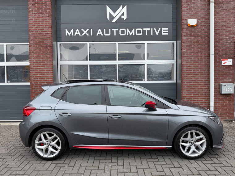 Vehicle Image 8