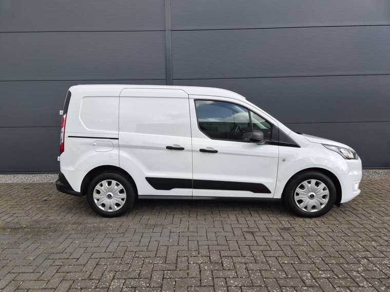 Vehicle Image 24