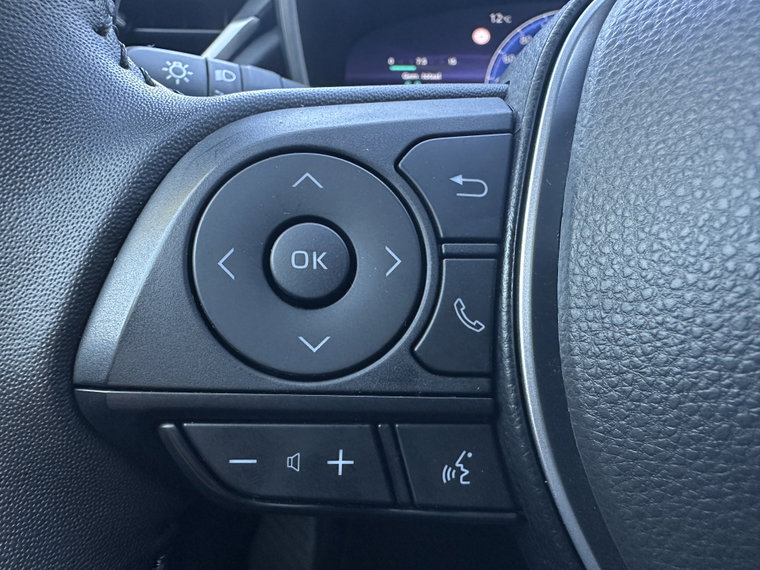 Vehicle Image 28