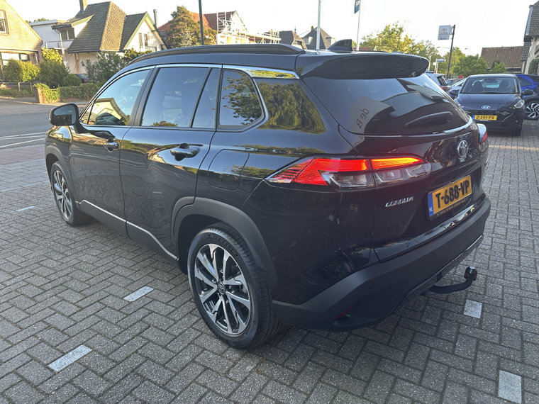 Vehicle Image 8
