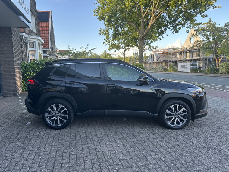 Vehicle Image 11