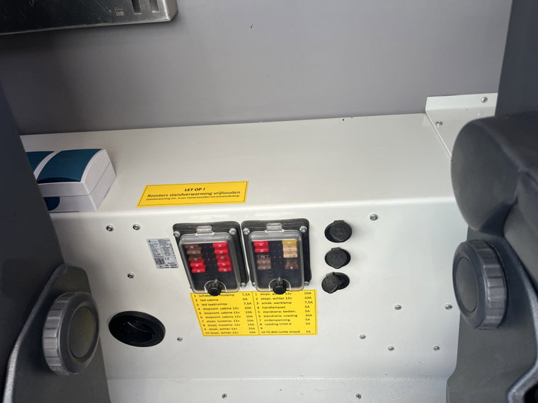 Vehicle Image 31