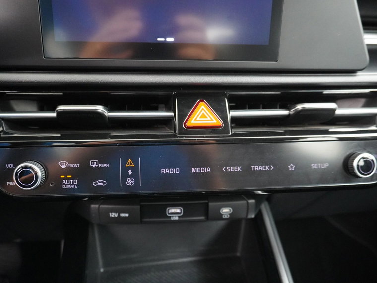 Vehicle Image 35