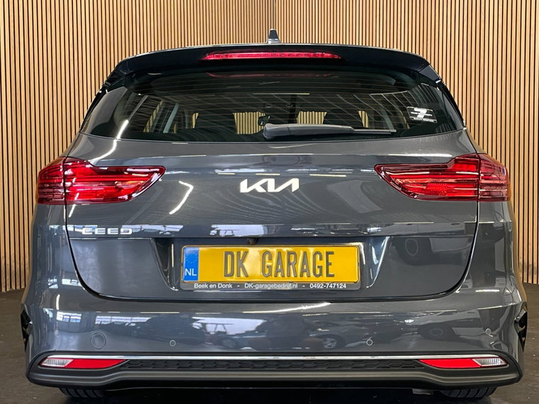 Vehicle Image 33
