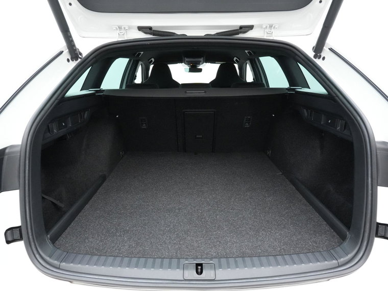 Vehicle Image 39