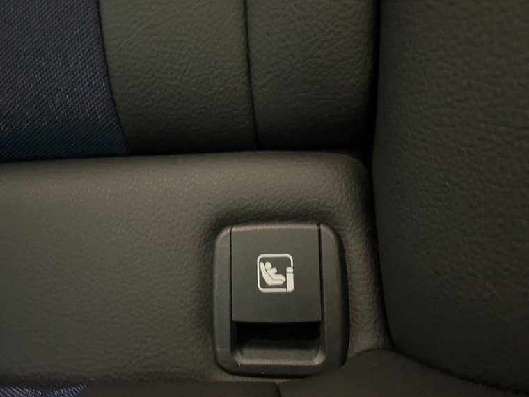 Vehicle Image 40