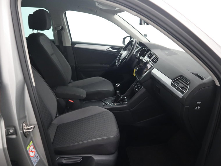 Vehicle Image 40