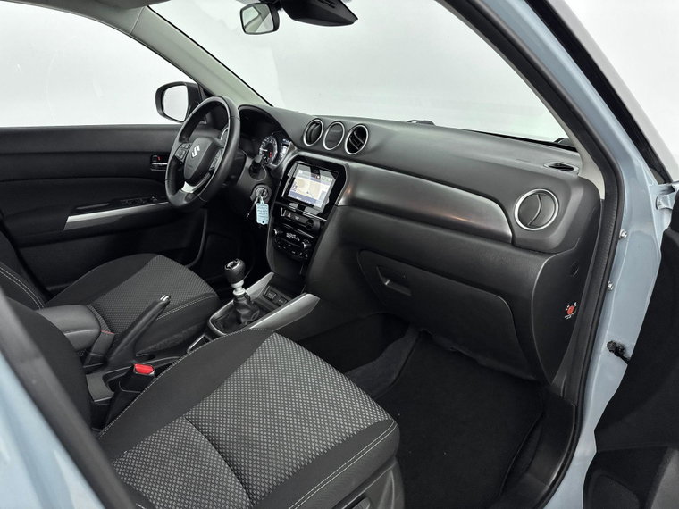 Vehicle Image 19