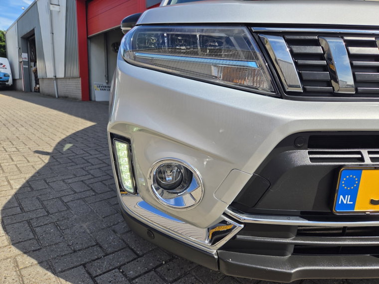 Vehicle Image 13