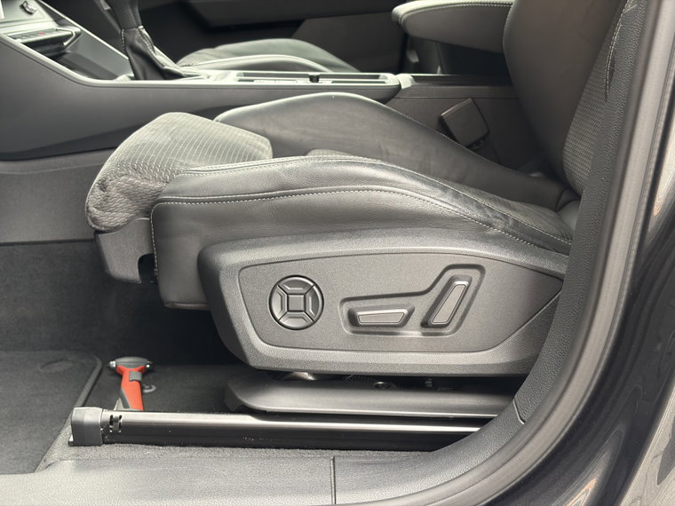 Vehicle Image 49