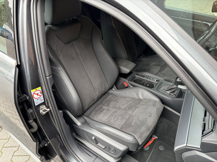 Vehicle Image 50