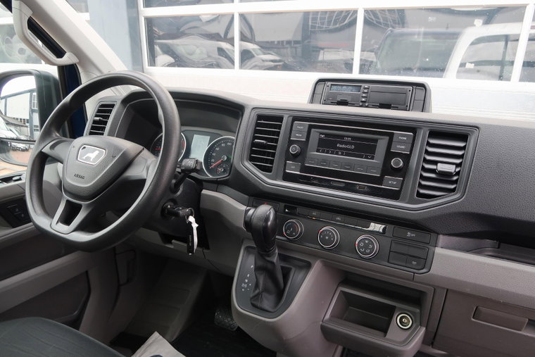 Vehicle Image 22