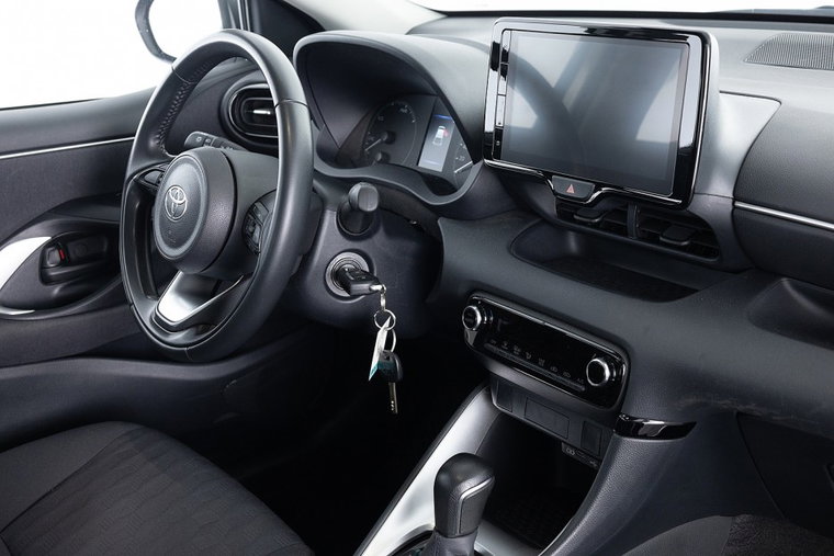 Vehicle Image 3