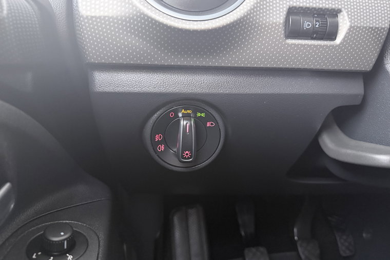 Vehicle Image 17