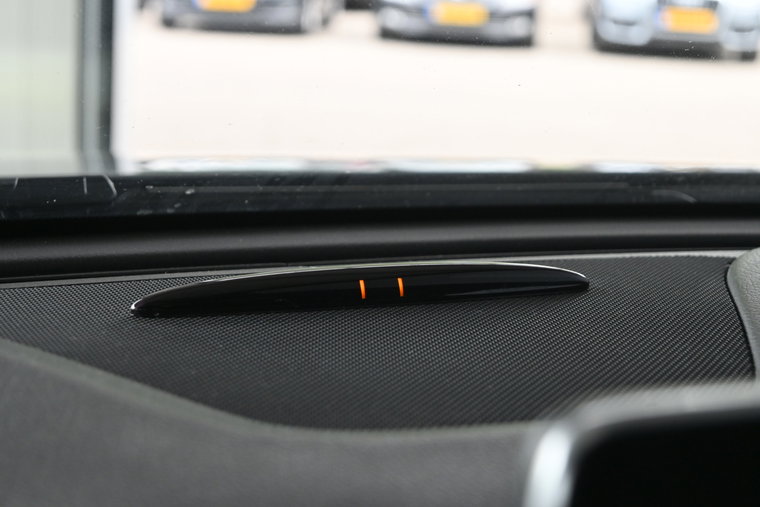 Vehicle Image 28