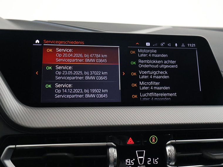 Vehicle Image 52