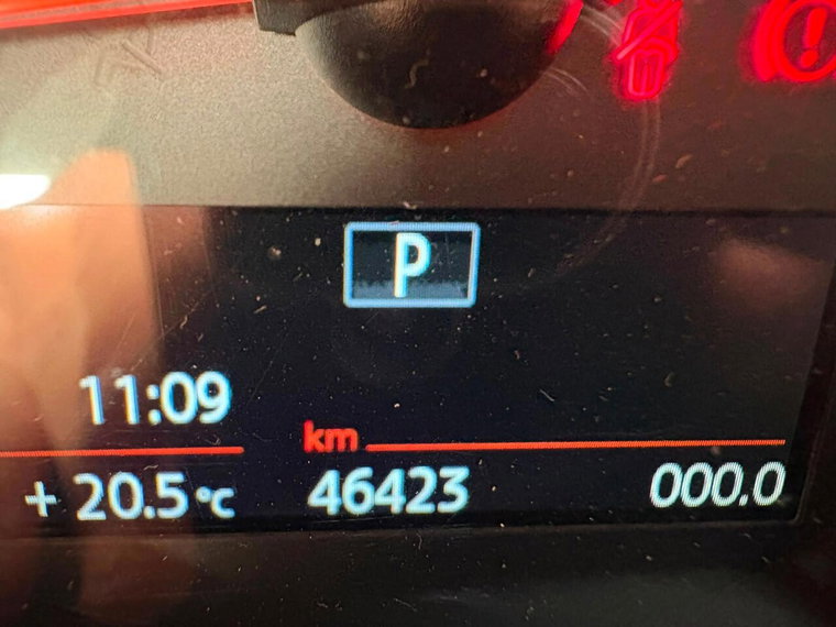 Vehicle Image 22