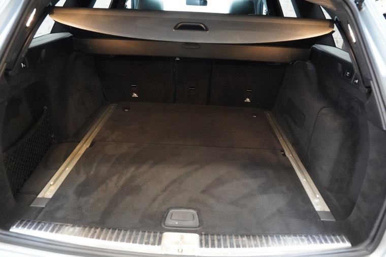Vehicle Image 42