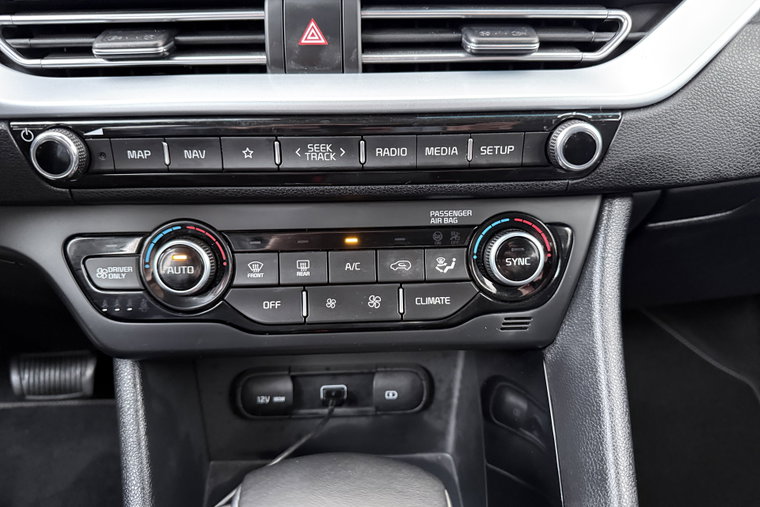 Vehicle Image 22