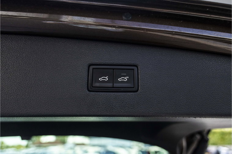 Vehicle Image 39