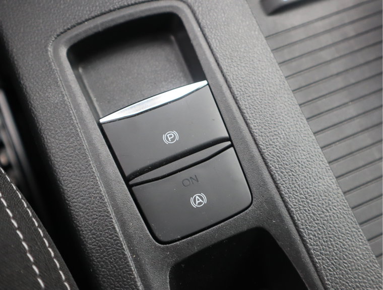 Vehicle Image 45