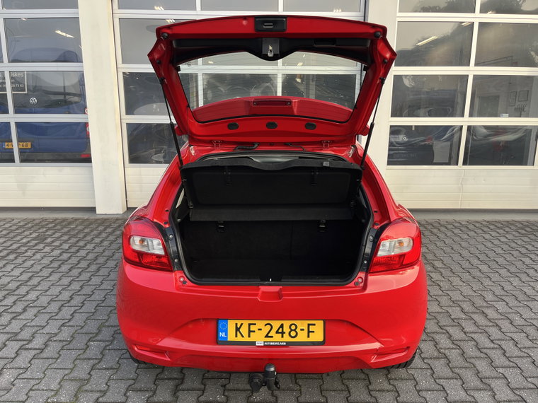 Vehicle Image 15