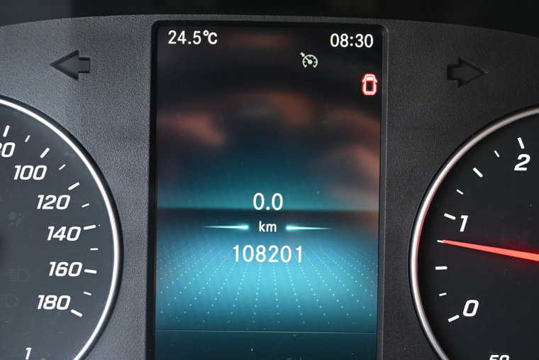 Vehicle Image 15