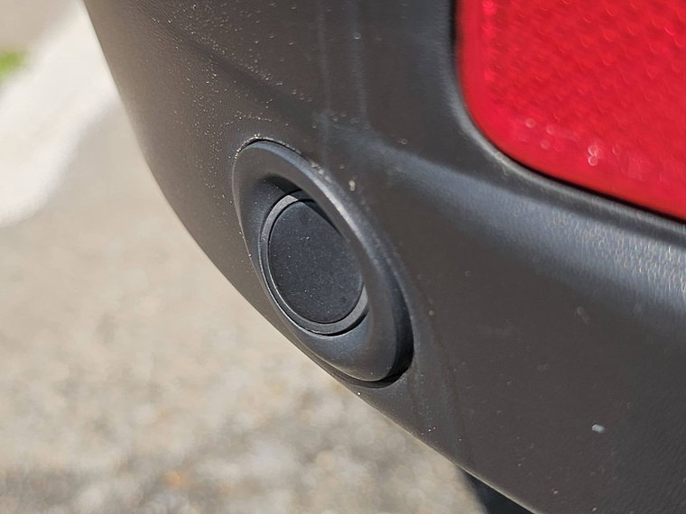 Vehicle Image 15