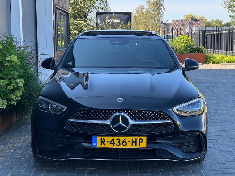 Vehicle Image 24
