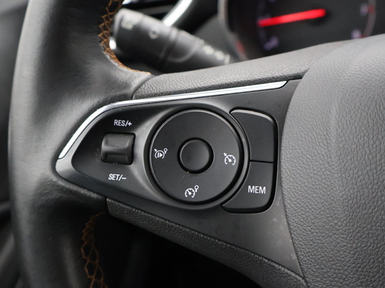 Vehicle Image 34