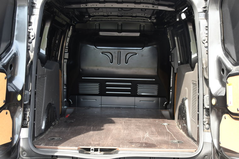 Vehicle Image 35