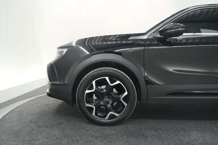 Vehicle Image 19