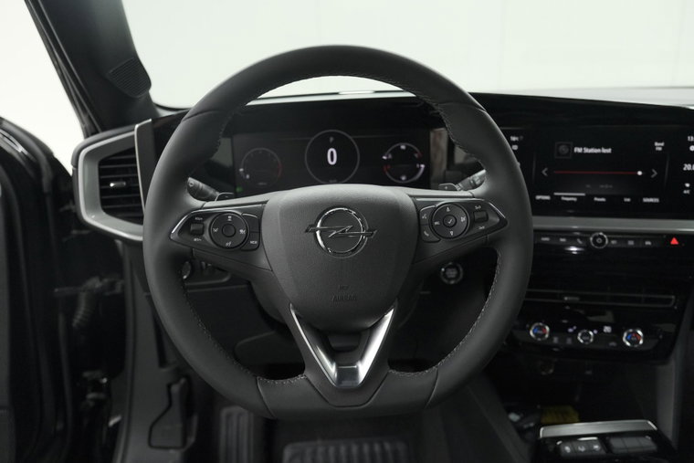 Vehicle Image 38