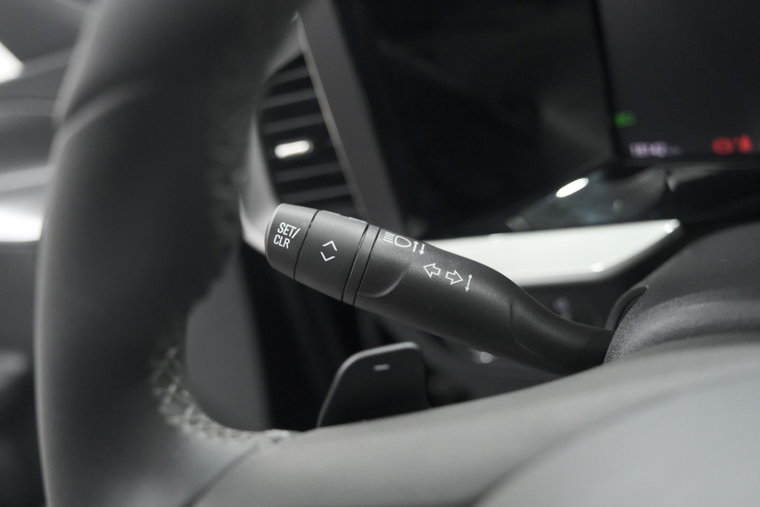 Vehicle Image 41
