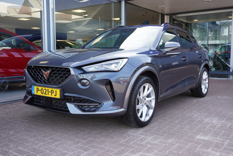 Vehicle Image 5