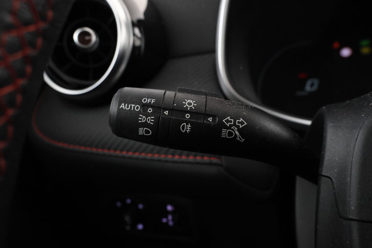 Vehicle Image 24