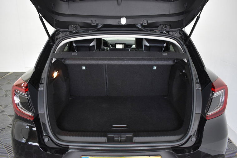 Vehicle Image 37