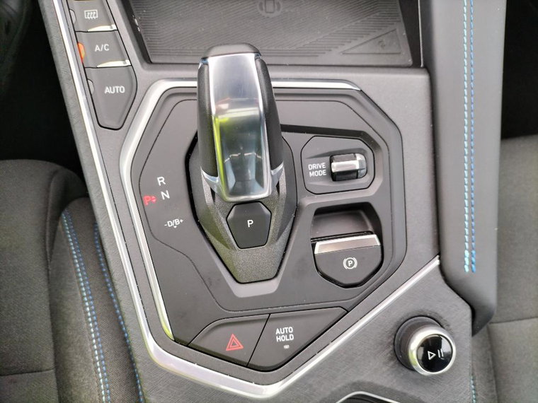 Vehicle Image 27