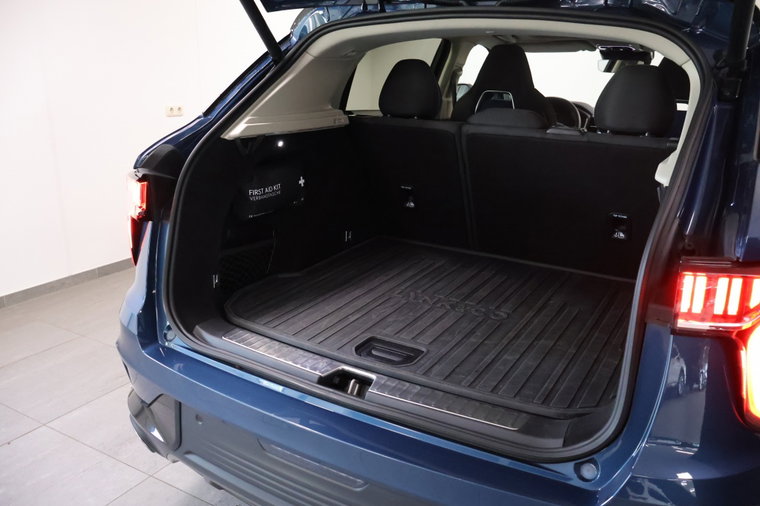 Vehicle Image 36